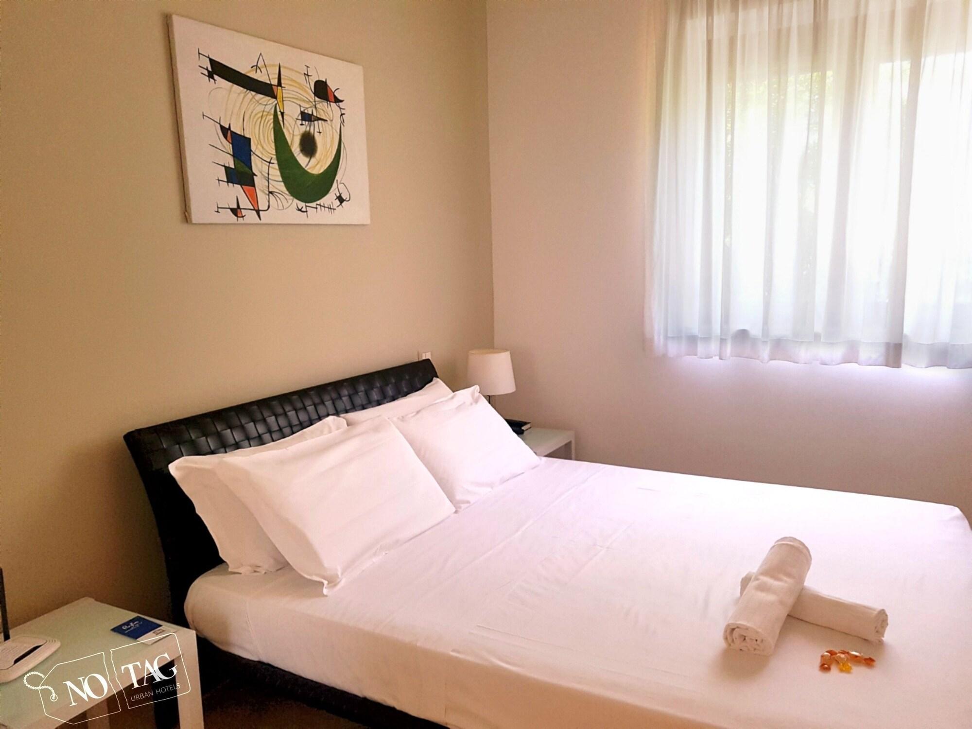 No Tag Urban Hotel Trani Εξωτερικό φωτογραφία