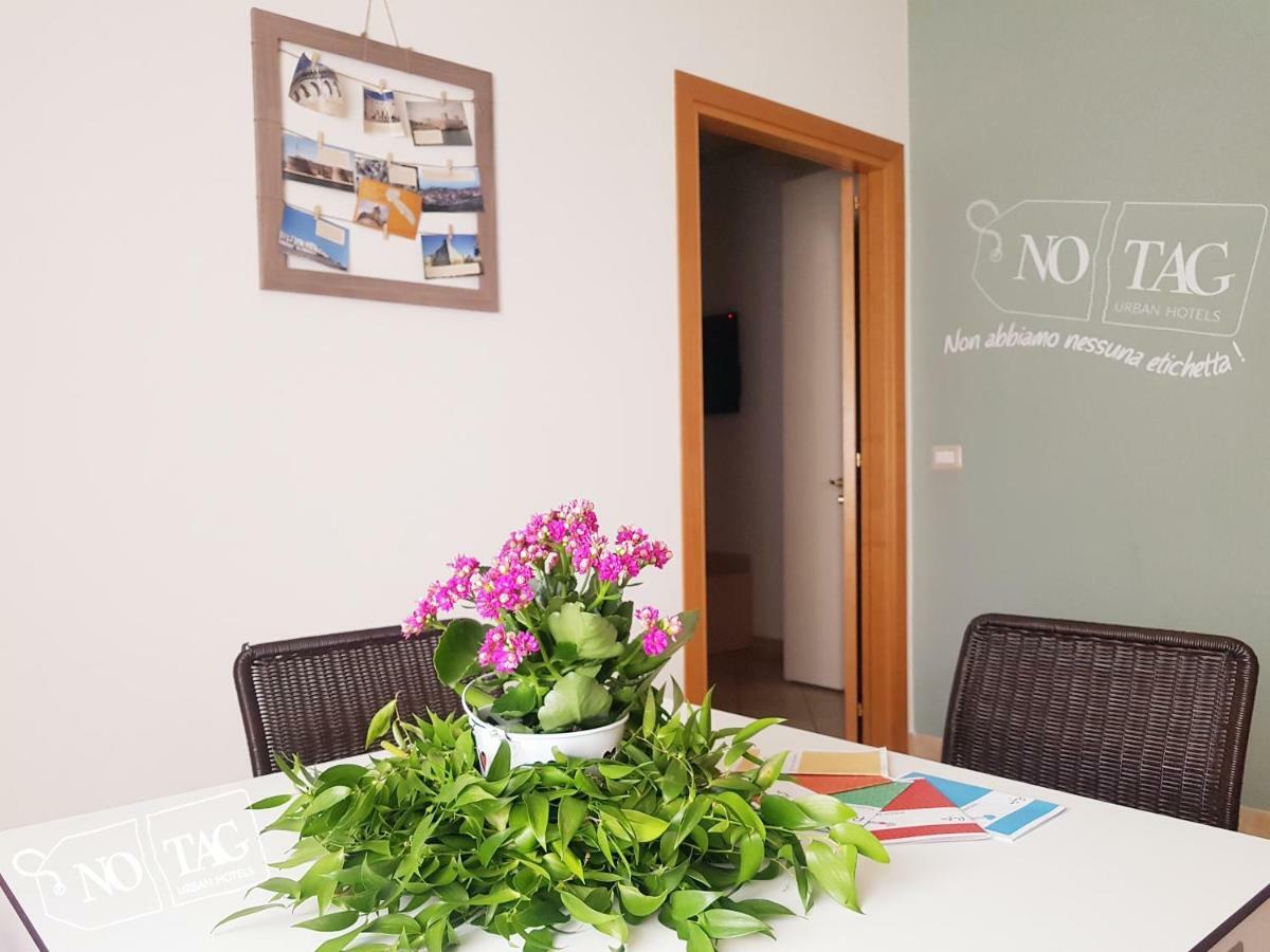 No Tag Urban Hotel Trani Εξωτερικό φωτογραφία