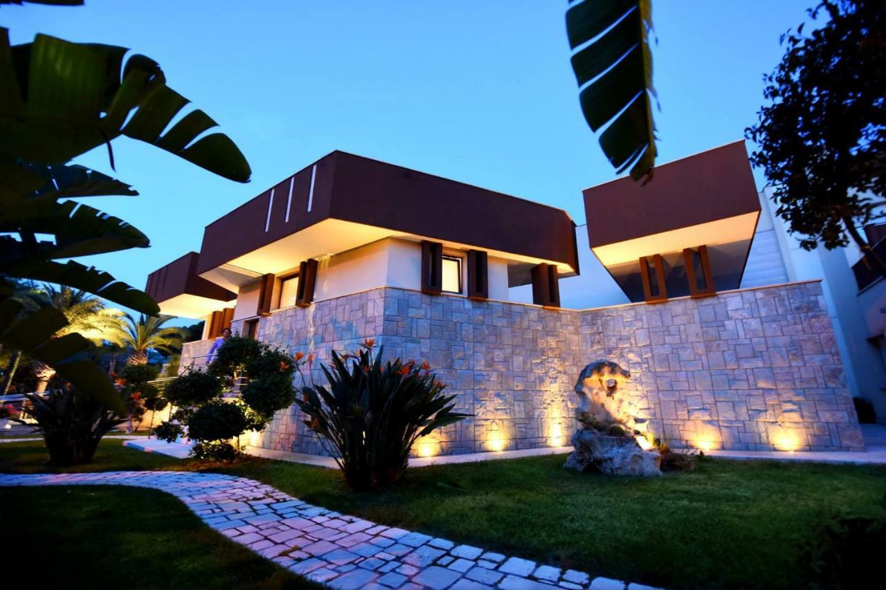 No Tag Urban Hotel Trani Εξωτερικό φωτογραφία