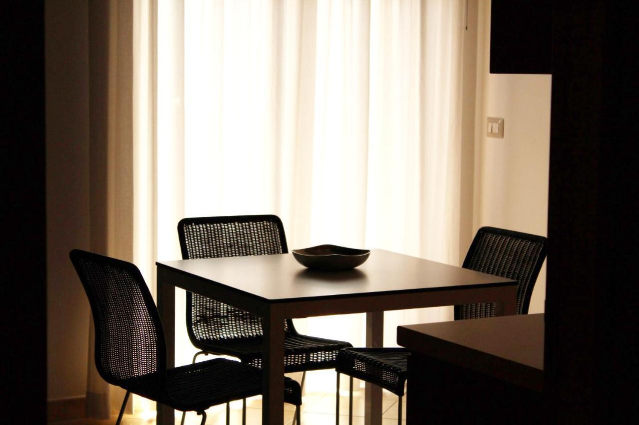 No Tag Urban Hotel Trani Εξωτερικό φωτογραφία