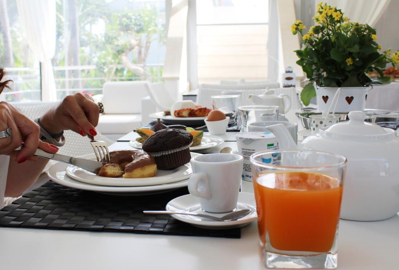 No Tag Urban Hotel Trani Εξωτερικό φωτογραφία